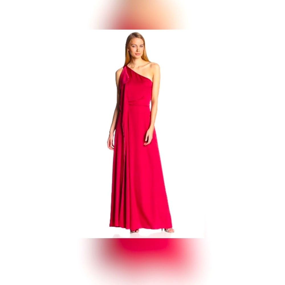 Women's Satin One-Shoulder Evening Gown